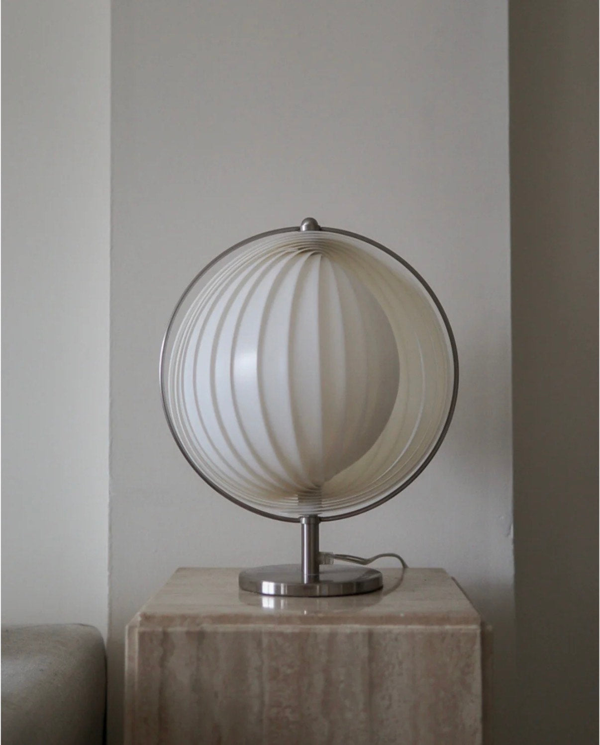 Kare-Style Vintage Moon Lamp